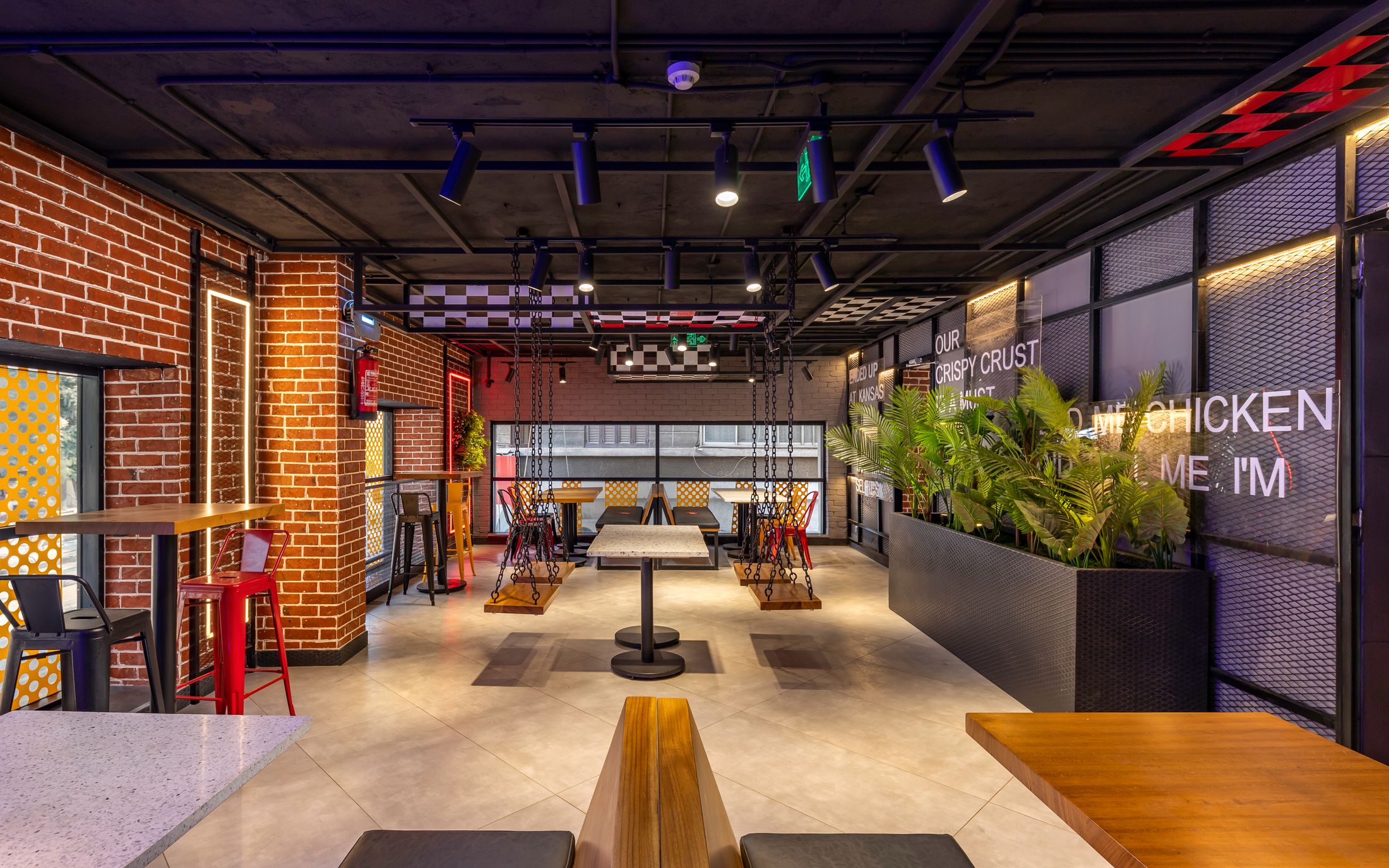 Kansas Fried Chicken — Mohndssien — Xforms Studio